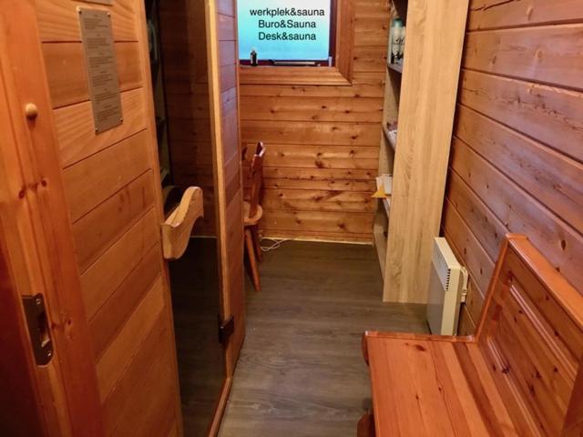 2 Bedroom Fins Chalet Gramsbergen エクステリア 写真